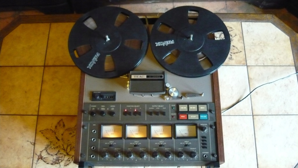 Magnetofon szpulowy TEAC A 3440