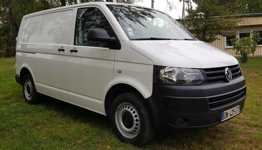 VOLKSWAGEN VW TRANSPORTER T5 6 BIEGÓW 140 KM