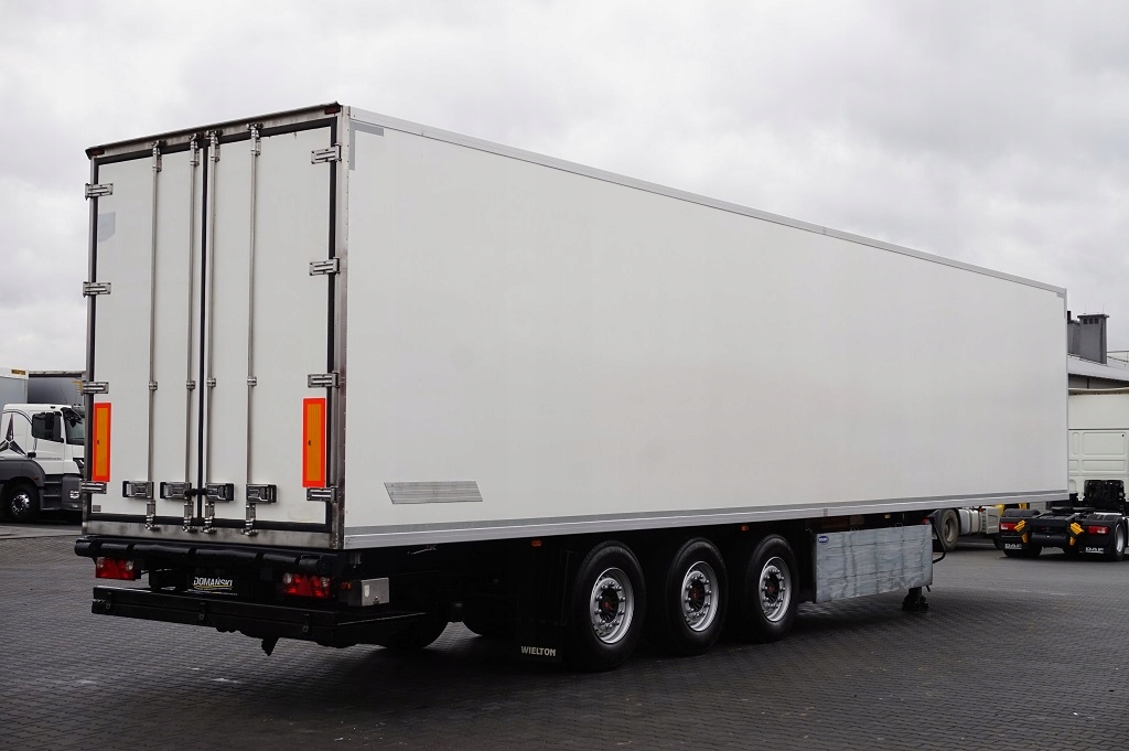 WIELTON / CHŁODNIA / CARRIER MAXIMA 1300 / 3300 MT