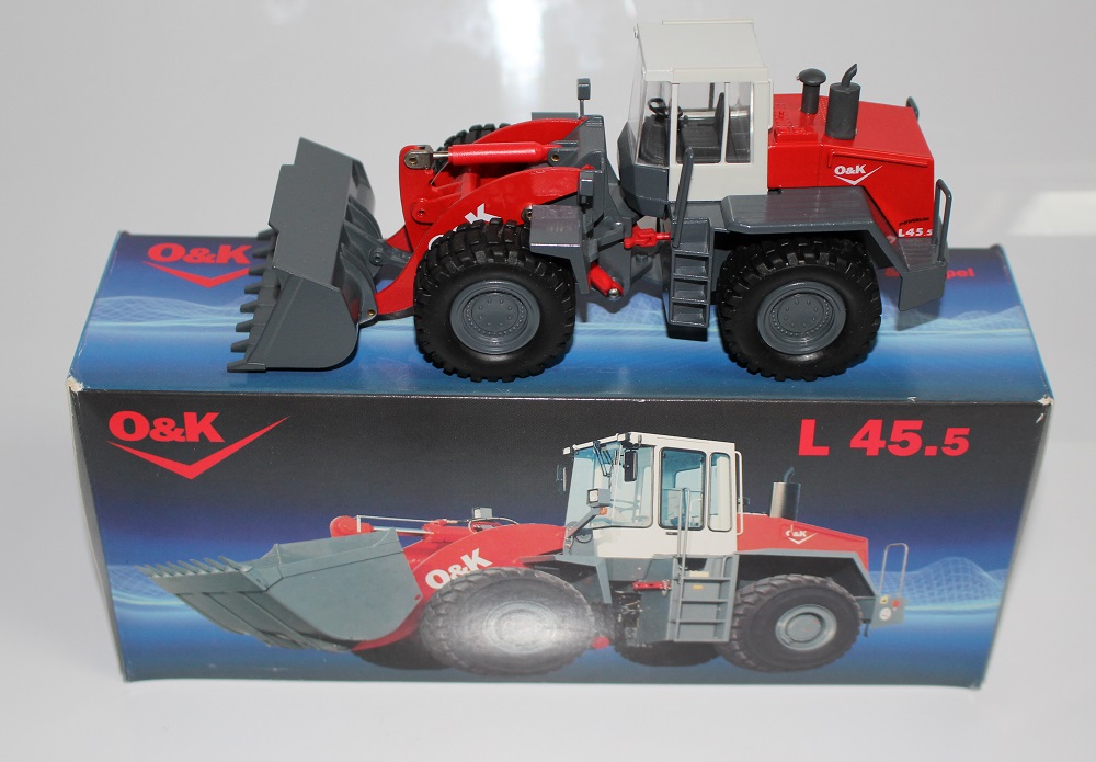 Fadroma ładowarka O&K Conrad 1:50 jak NZG WSI