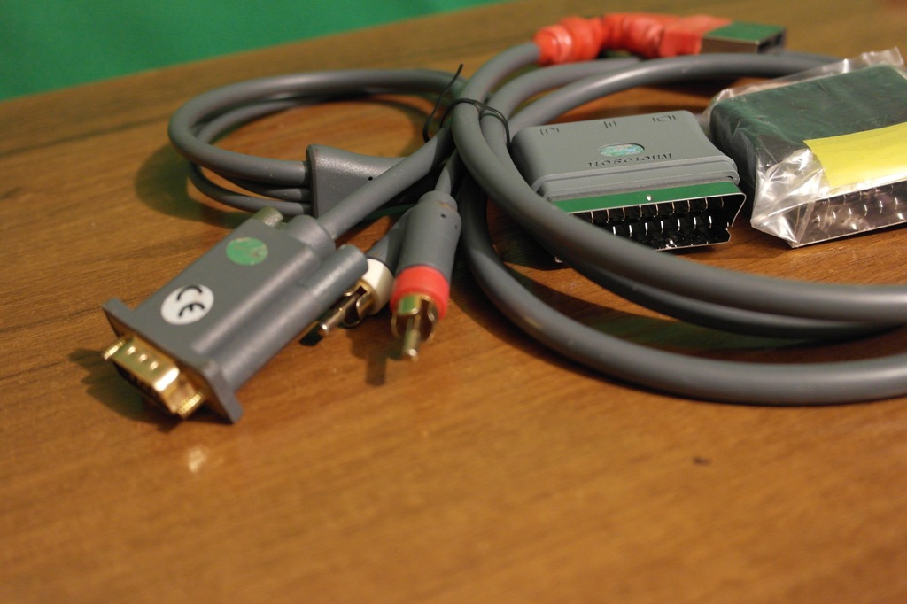 Kabel video monitor VGA Xbox 360 przejściówka opty