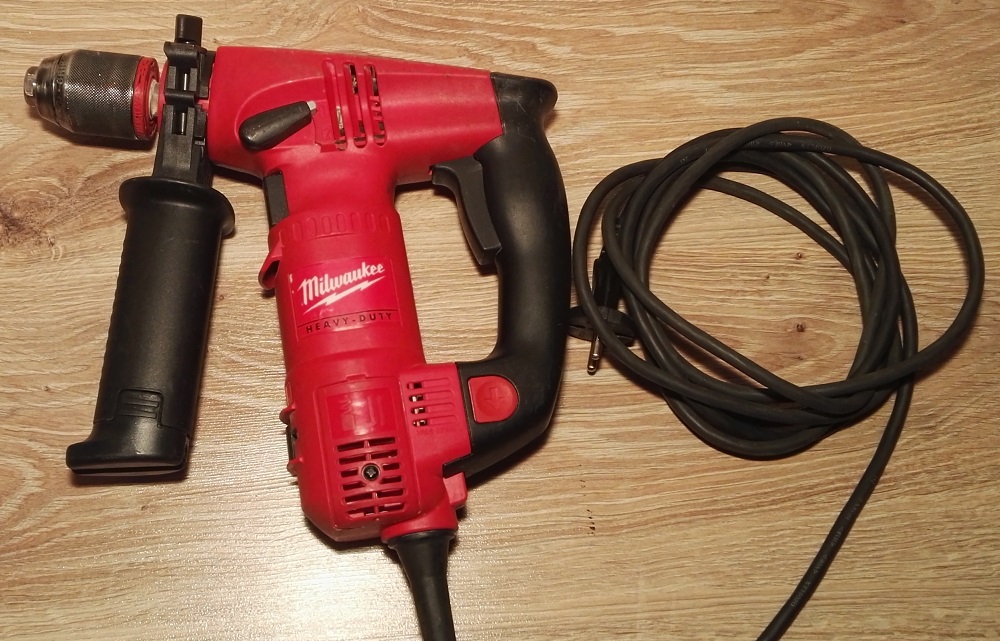 Wiertarka udarowa MILWAUKEE T-TEC 201
