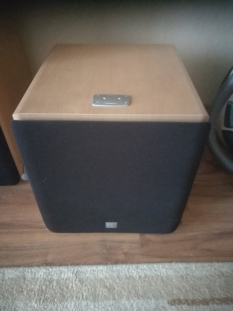 JBL  Subwoofer  Studio  L 8400 P