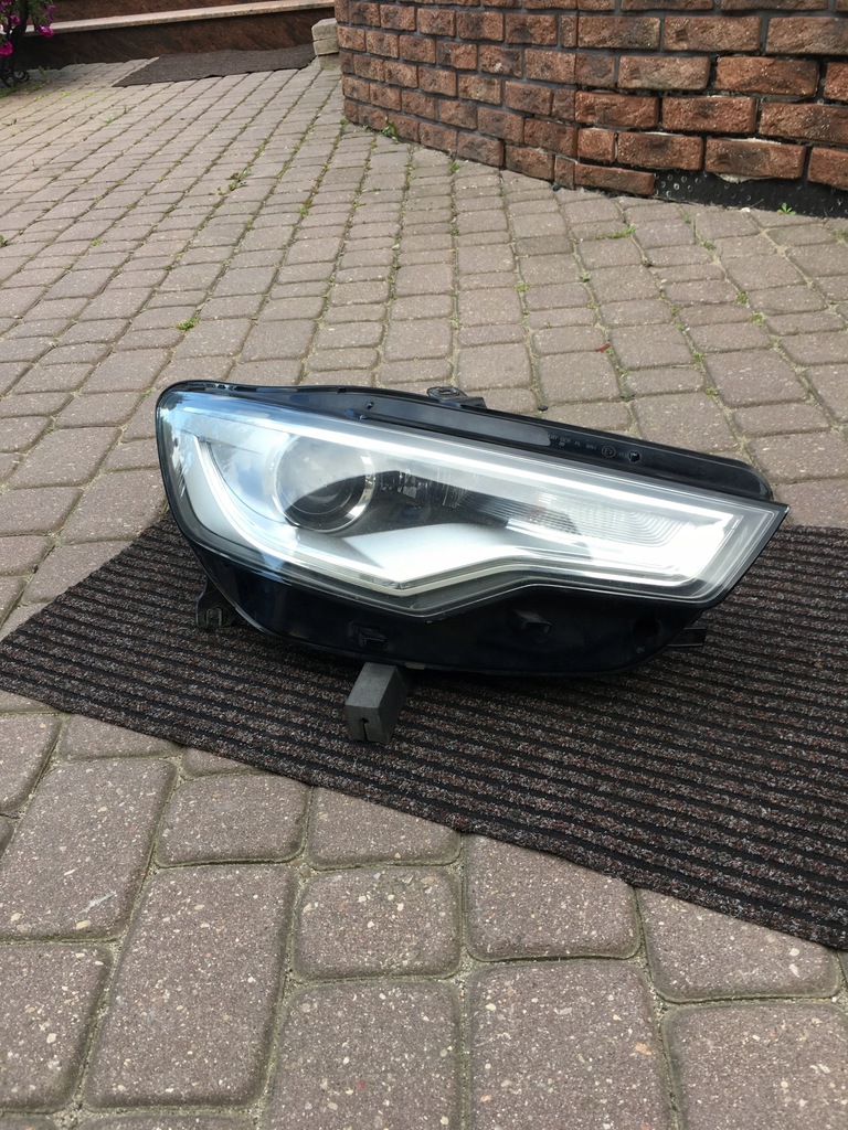 Audi a6 c7 przednia prawa lampa 4GO.941.006