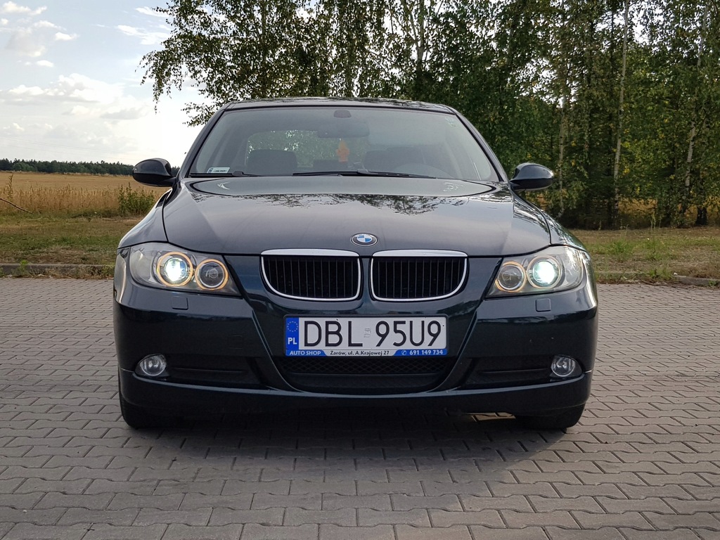 BMW E90 2.0 BENZYNA XENON KLIMA PDC SEDAN MANUAL