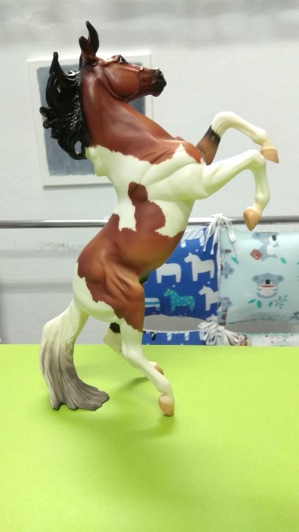 koń Breyer Traditional Silver