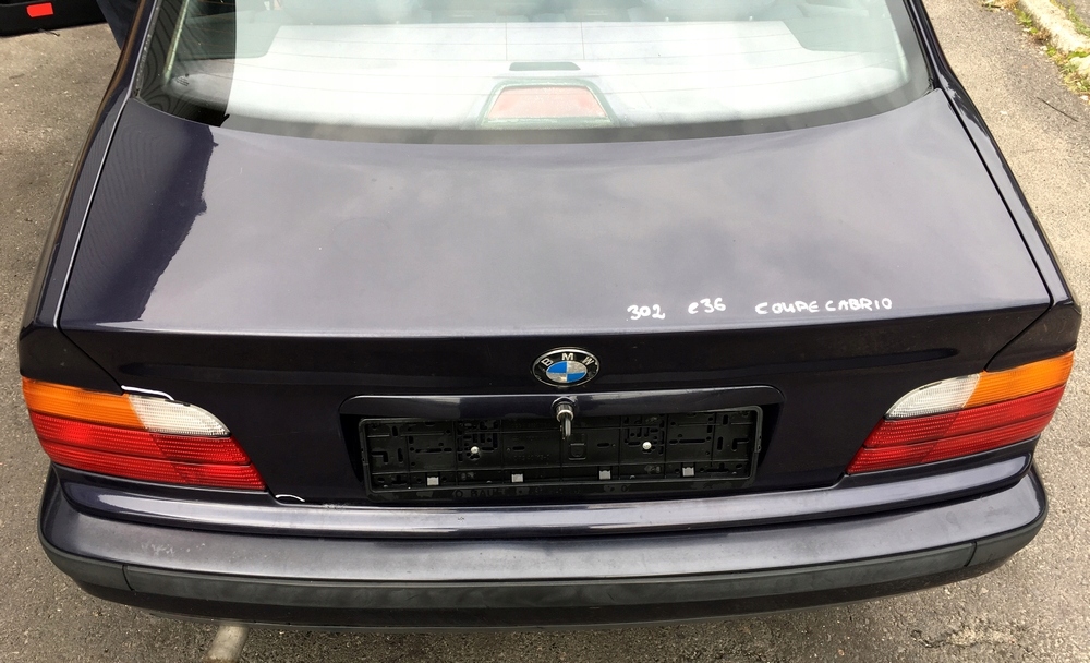 KLAPA TYŁ BMW E36 COUPE CABRIO MADEIRAVIOLETT 302