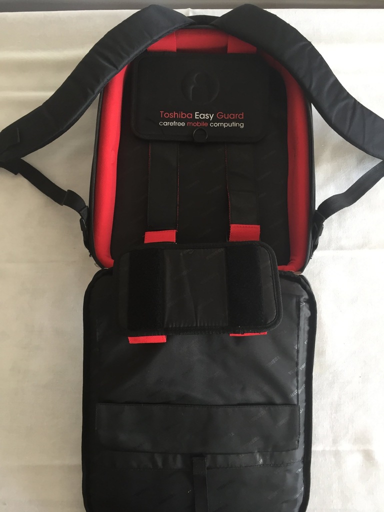 PLECAK NA LAPTOP do 15,4" TOSHIBA Easy Guard