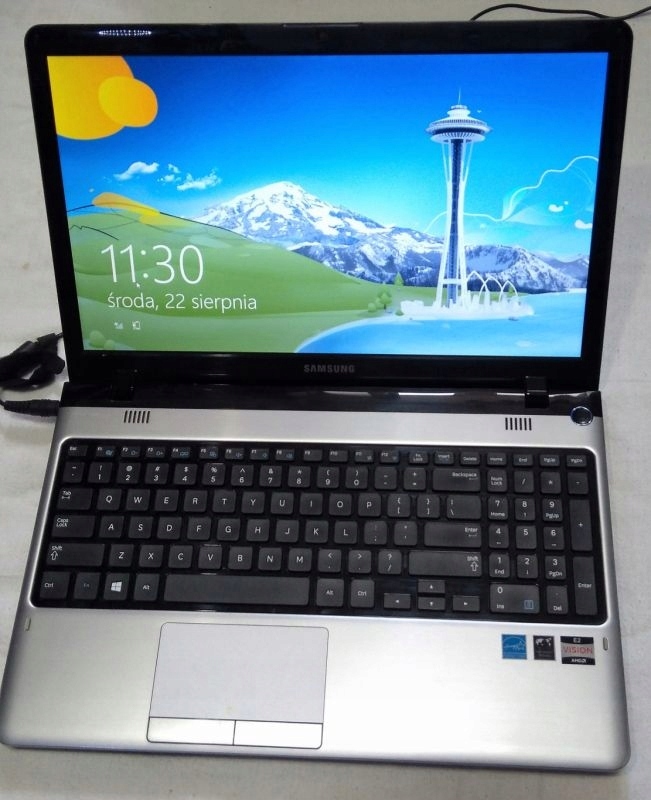 LAPTOP SAMSUNG 355E