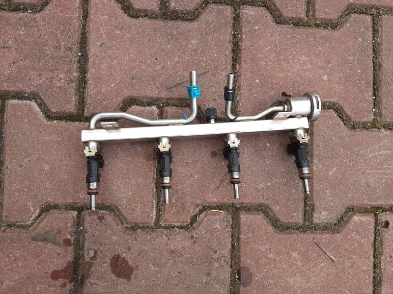 Wtrysk 0280158108 1.6 TURBO Opel Corsa OPC