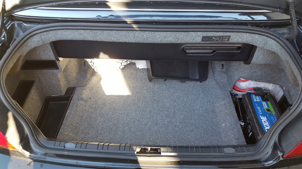 WNETRZE BAGAŻNIKA BMW E46 CABRIO