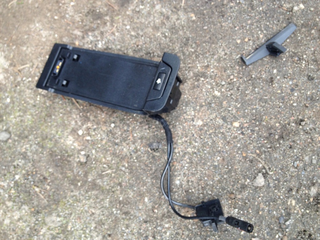 BMW E91 E90 ADAPTER TELEFONU