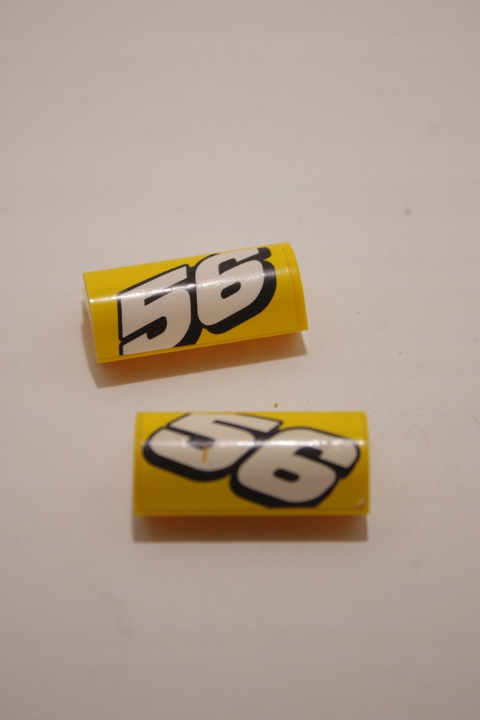 LEGO daszek zaokraglony żółty z nadrukiem - 6081