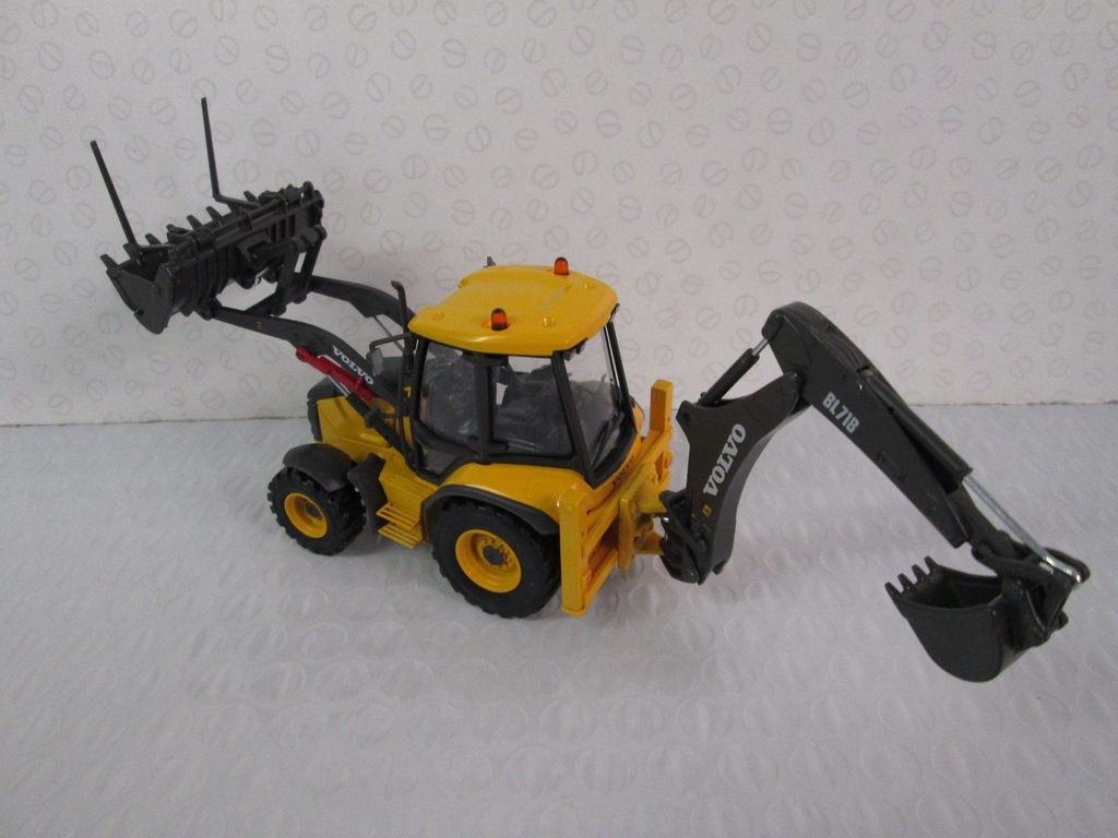 Model metalowy Volvo BL71 Motoart