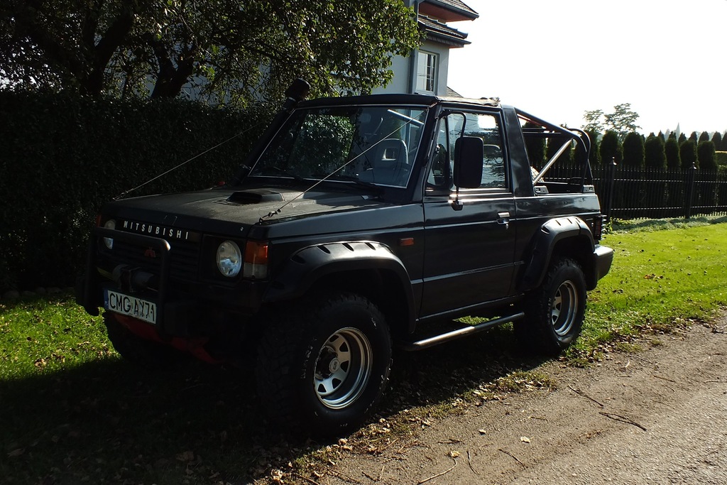 Mitsubishi pajero cabrio