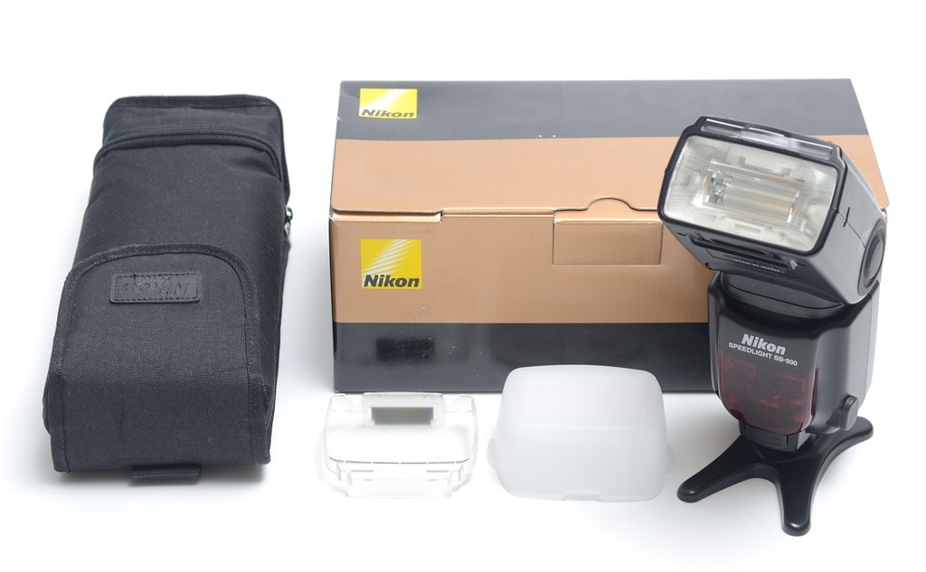 Lampa błyskowa Nikon SB-900 - mało używana !!!