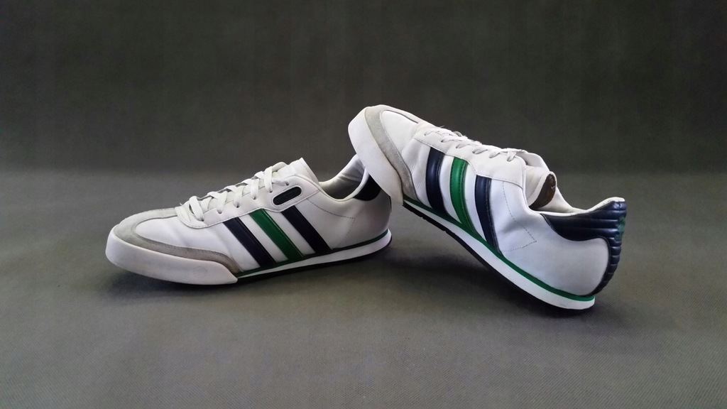 Buty ADIDAS NEO VIBETOUCH r. 46 - 29,5 cm