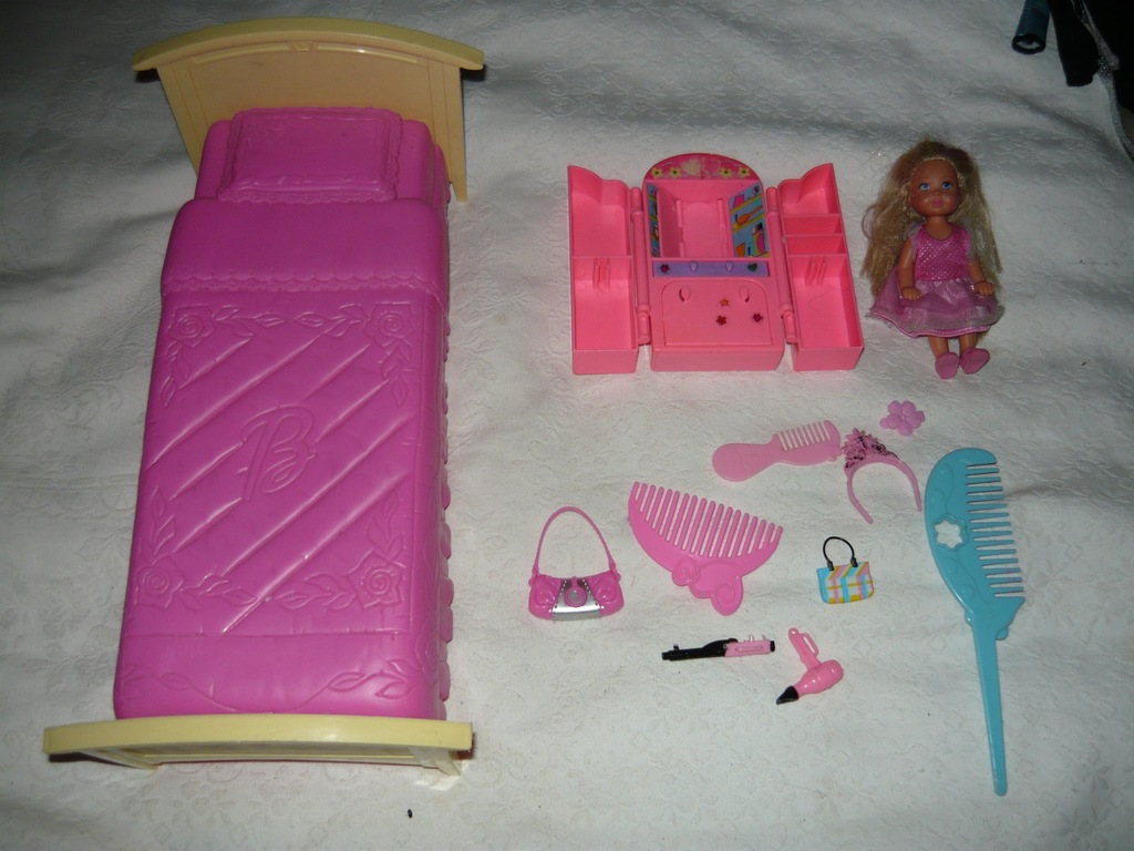 LALKI BARBIE+łóŻKO AKCESORAI