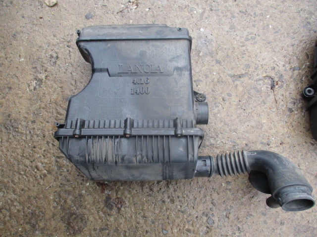 LANCIA MUSA 1.4 16V  OBUDOWA FILTRA POWIETRZA