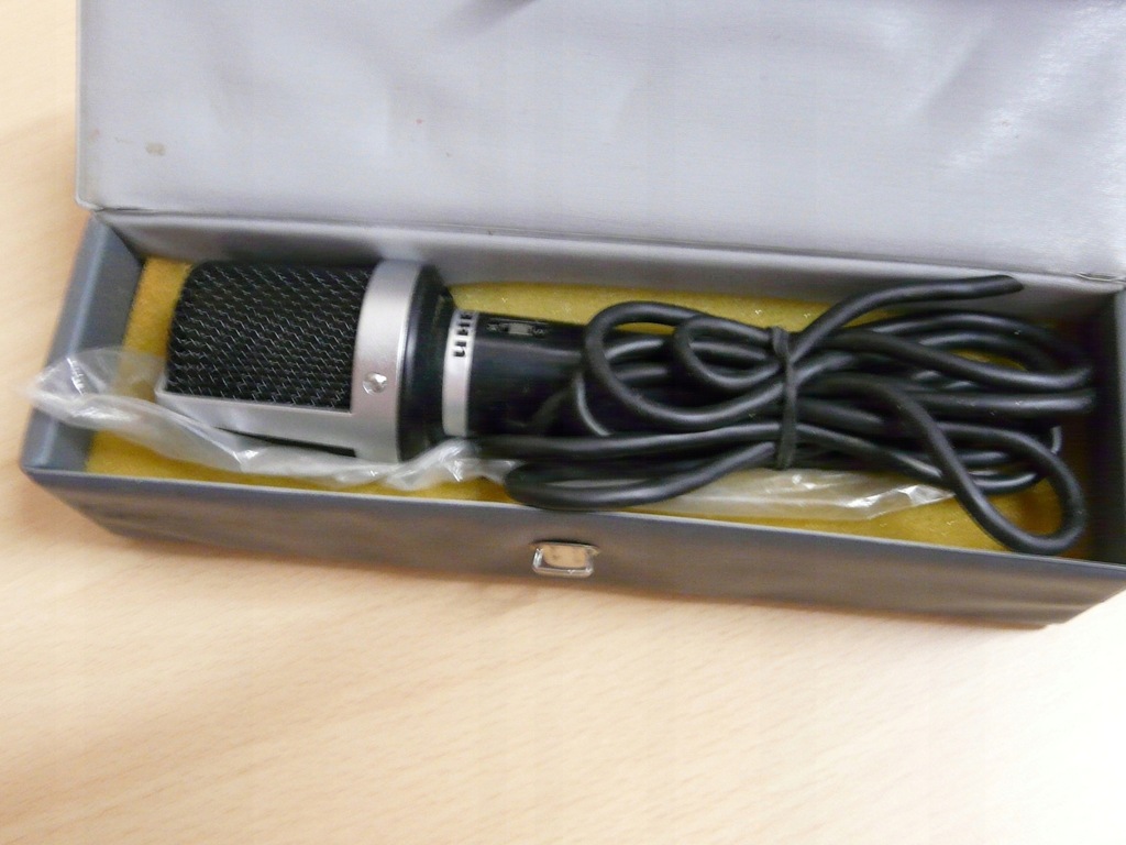 UHER M 517 mikrofon