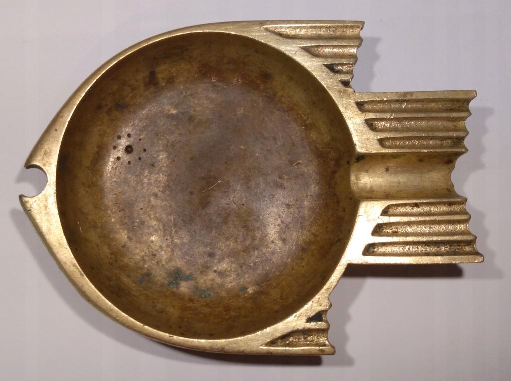 Art Deco RYBKA POPIELNICZKA - mosiądz