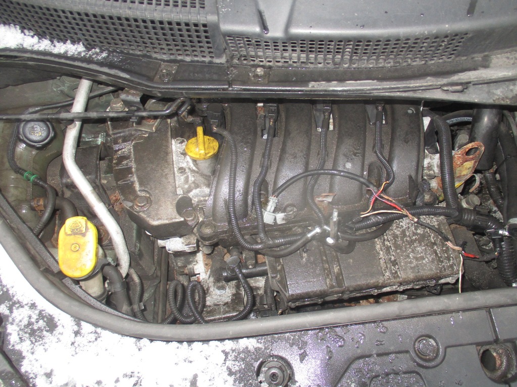 CZUJNIK POŁEŻENIA WAŁKA RENAULT SCENIC II 2.0 16V