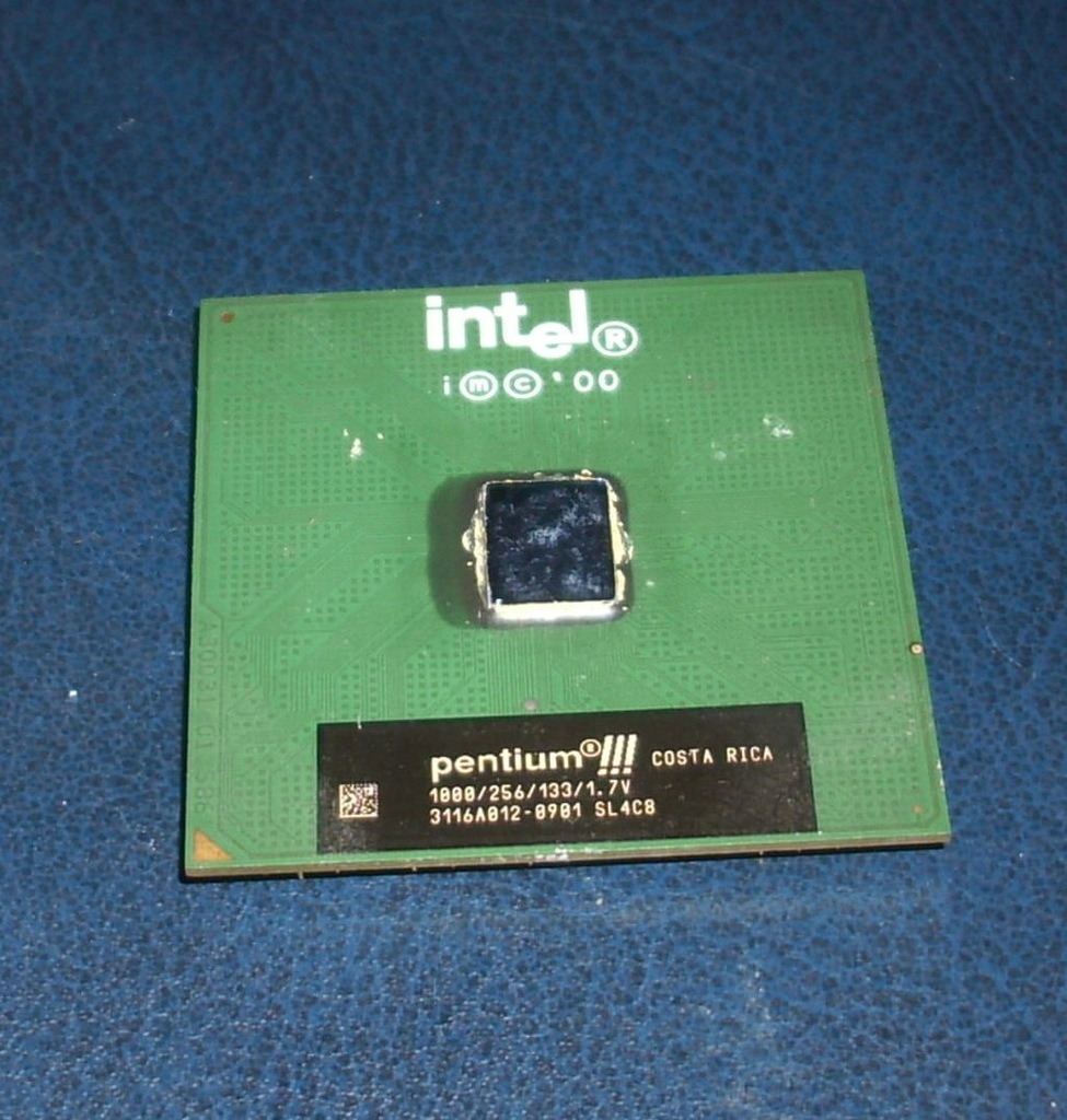 Intel P III 1Ghz/256/133/1.7V SL4C8 Coppermine