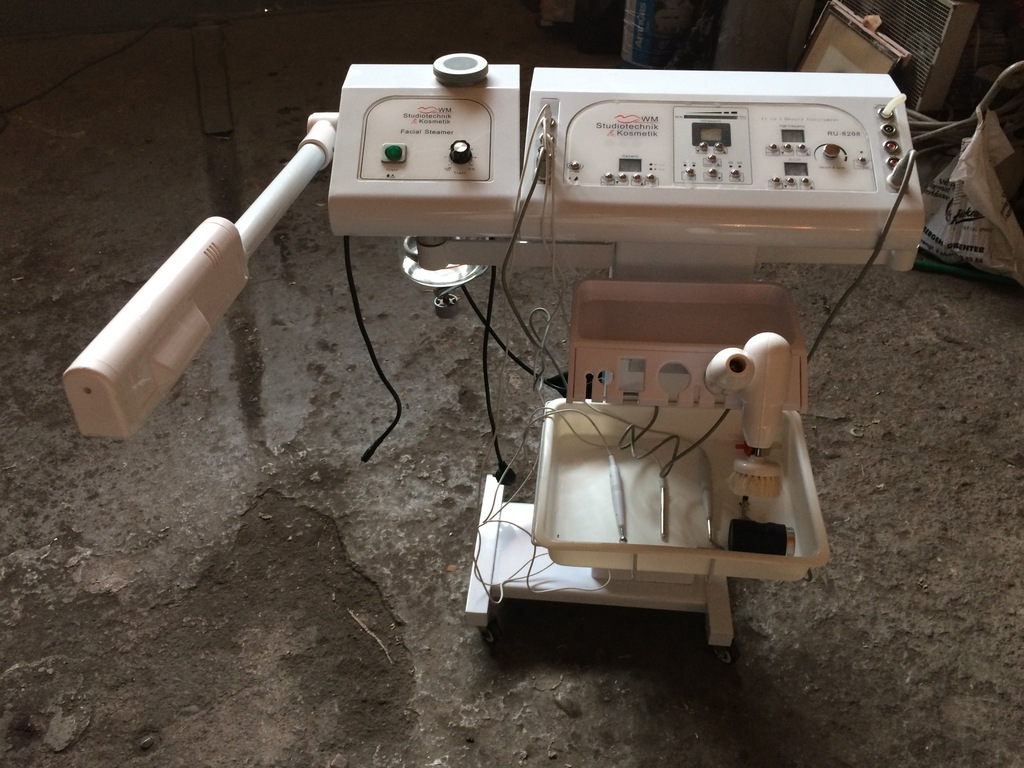 Kombajn kosmetyczny - WM Studiotechnik RU-8208