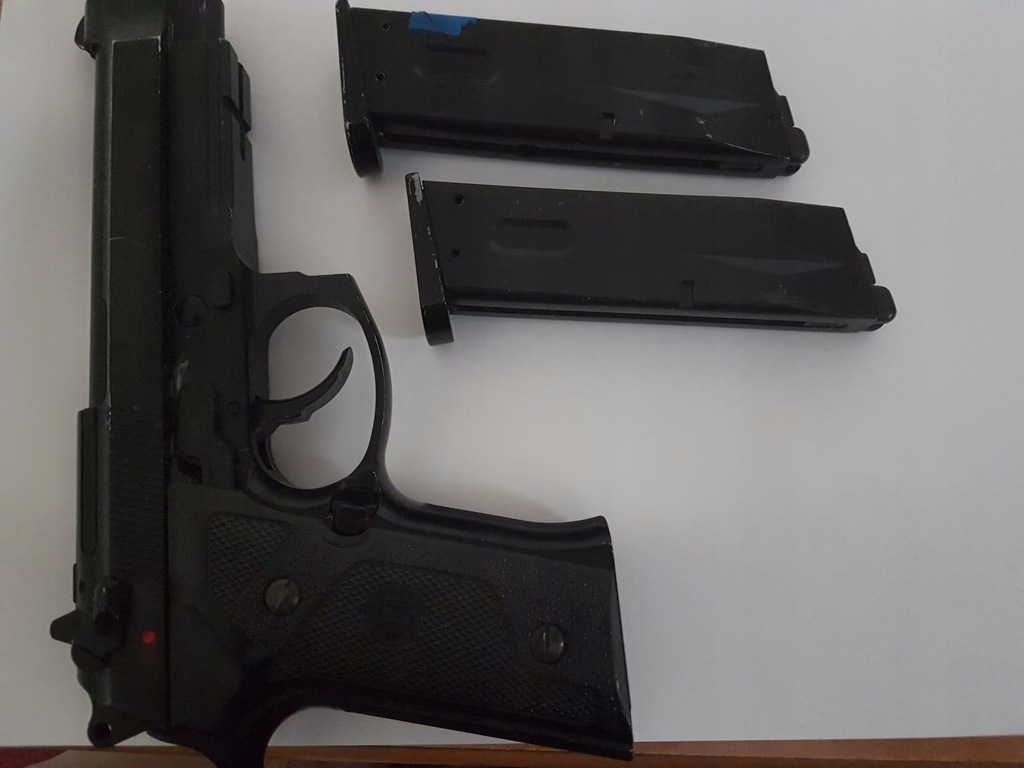 Berretka M9 KJW ASG + dodatkowy magazynek