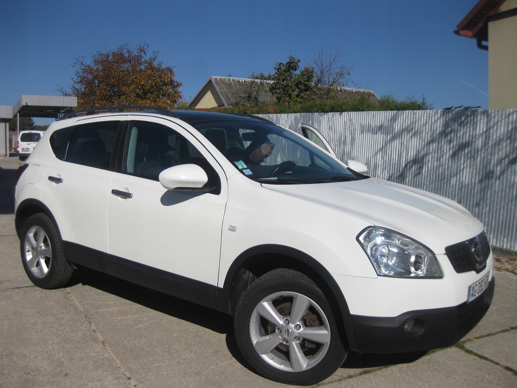 NISSAN QASHQAI 2009