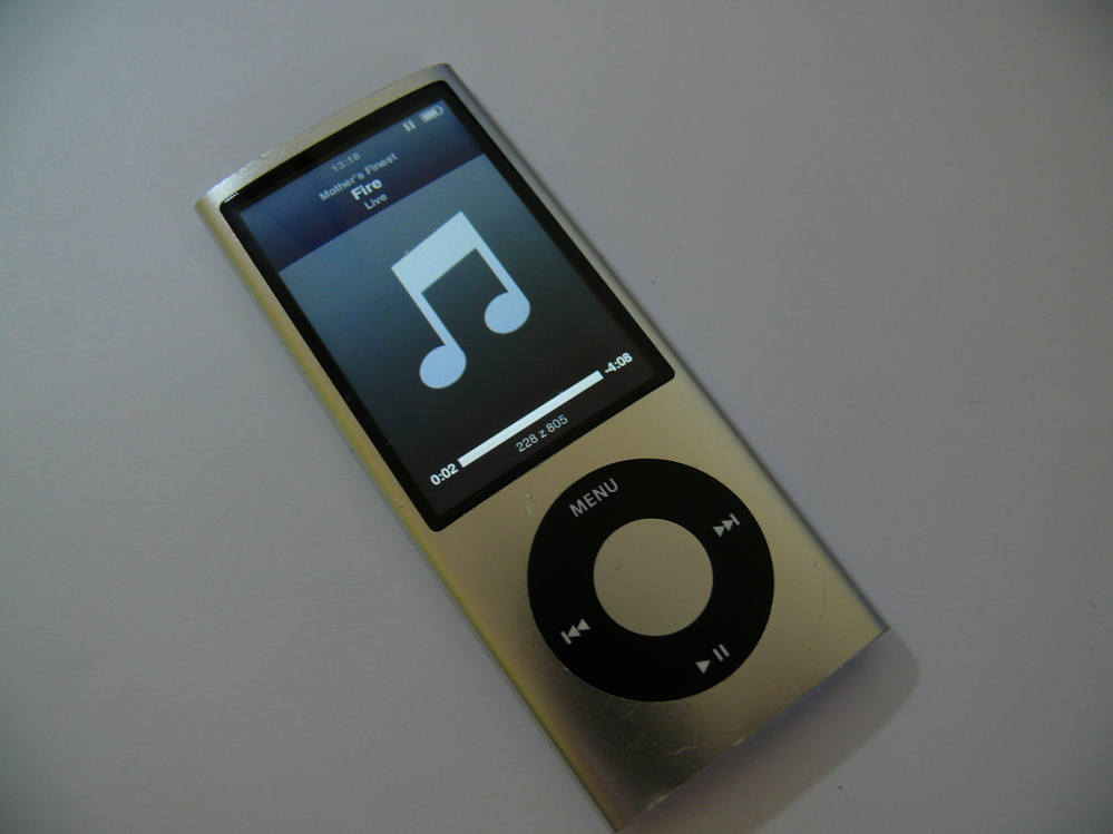 ODTWARZACZ MP3 APPLE IPOD A1320 8 GB PL MENU
