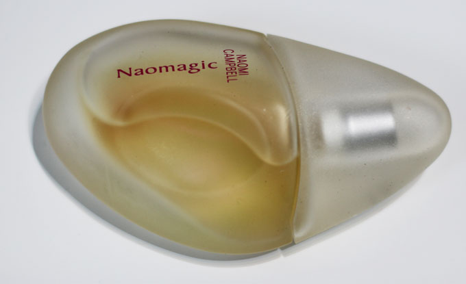 Naomi Campbell Naomagic woda t. 50 ml 20% zużyto