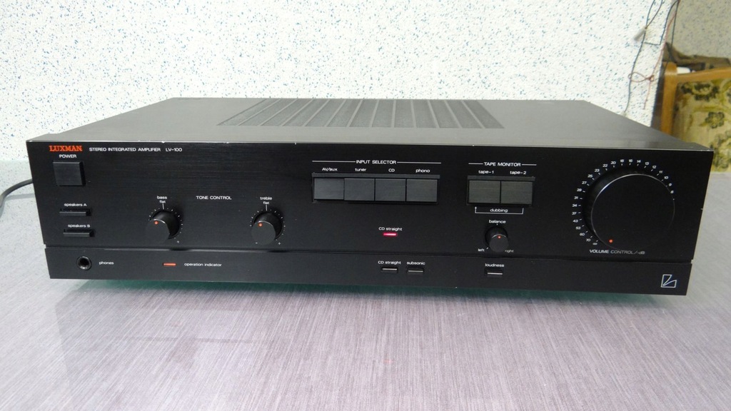 LEGENDARNY WZMACNIACZ LUXMAN LV-100