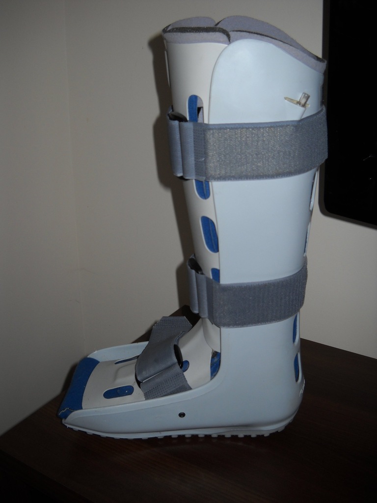 ORTEZA PNEUMATIC WALKER  AIRCAST MEDIUM 01P - M