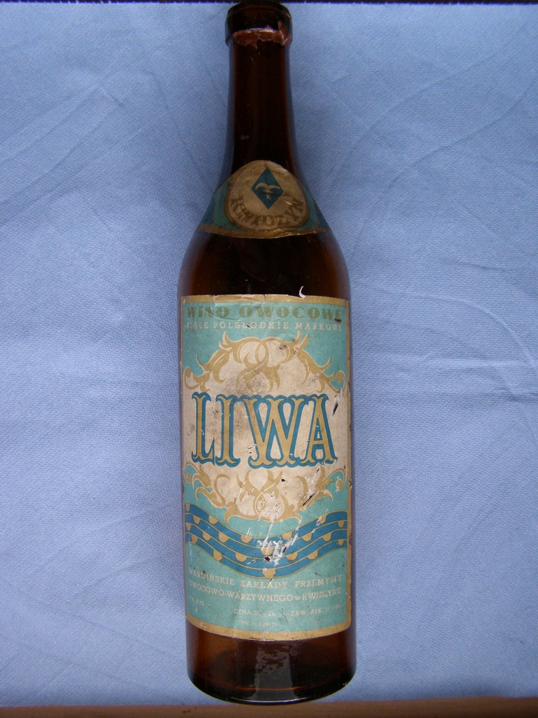 - BUTELKA , WINO ,,LIWA" - KWIDZYN,LATA 60/70