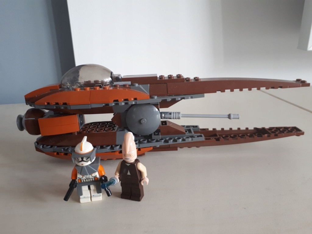 LEGO STAR WARS 7959 GEONOSIAN STARFIGHTER UNIKAT