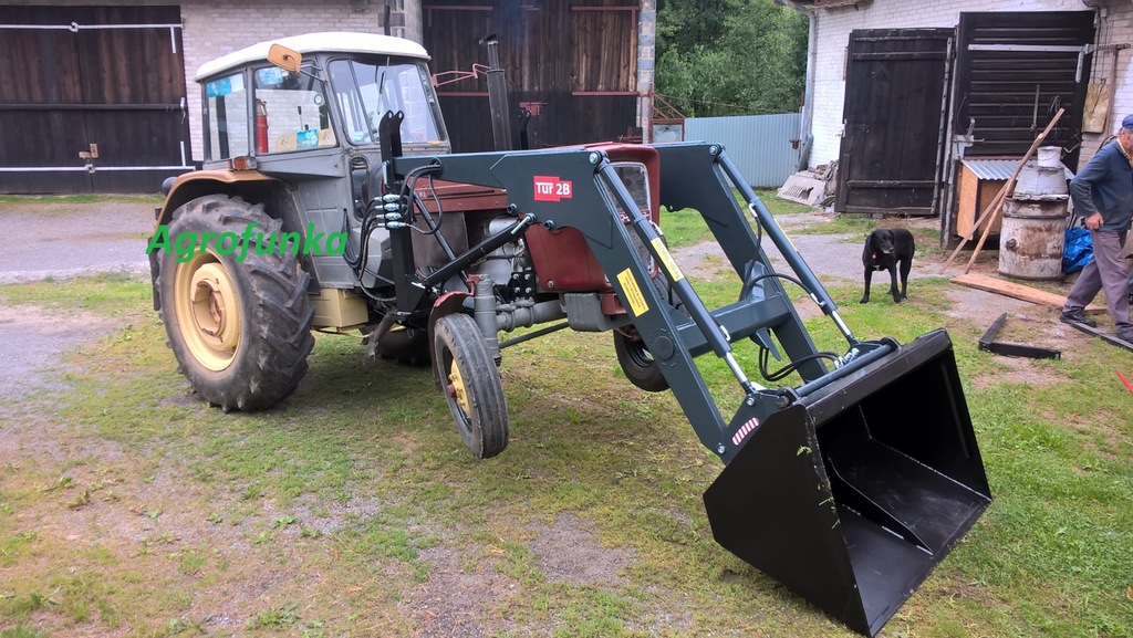 TUR  ładowacz Czołowy do Ursusa C 330 Euro ramka