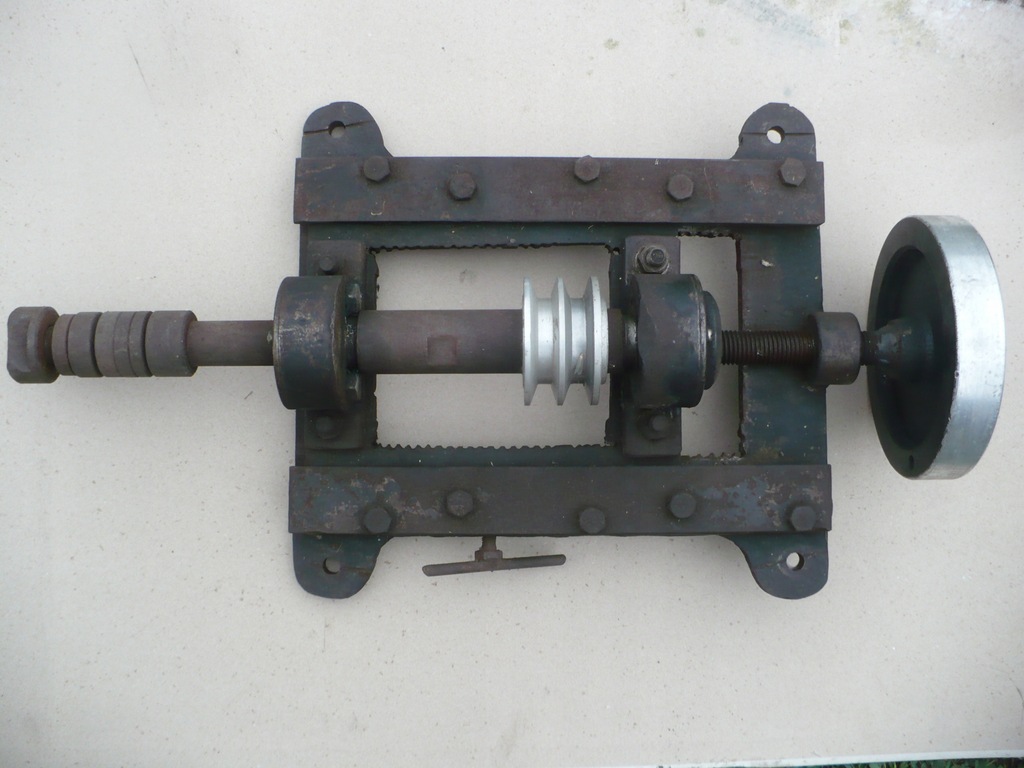 Wałek wrzeciono do frezarki dł. 63 cm waga 27 kg
