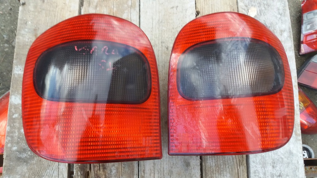 Citroen Xsara Kombi Lampa Lewa Prawa Tylna Tył