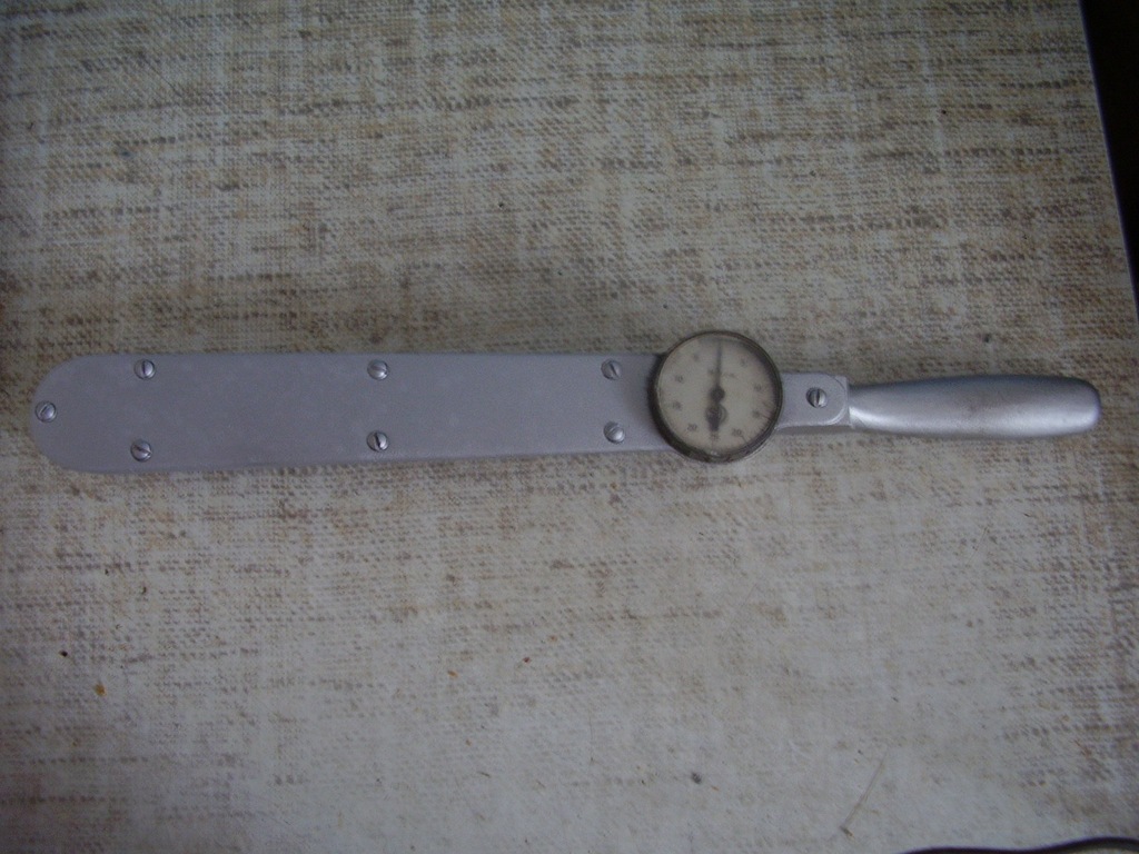 Klucz dynamometryczny