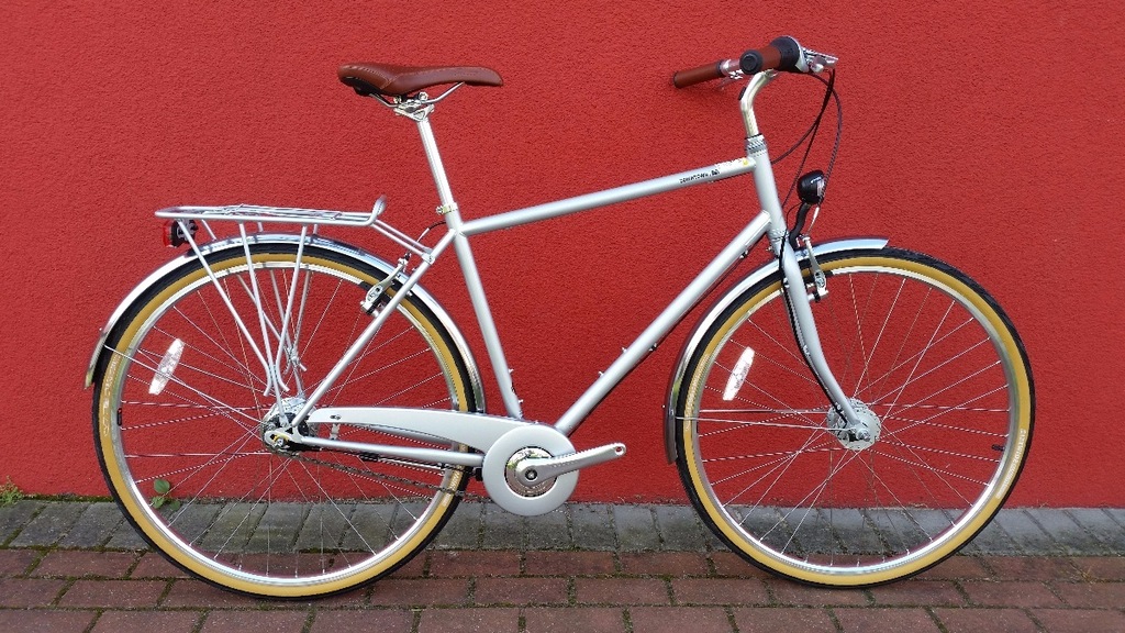 Rower Miejski Breezer Downtown 7+ 52 cm srebrny