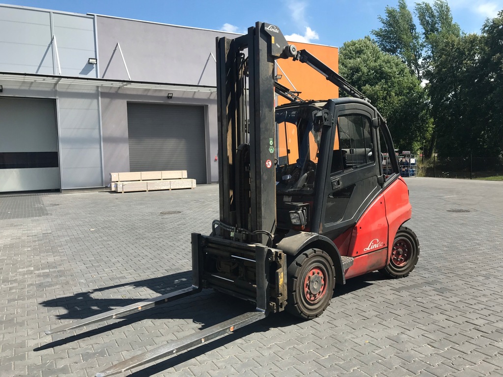 Wózek widłowy LINDE H40