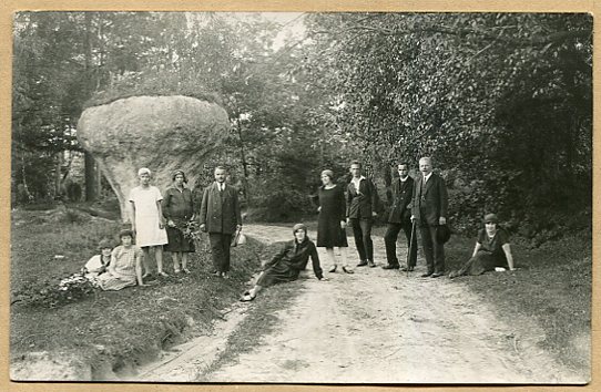 ZEGARTOWICE powiat MYŚLENICE -- Grzyb skalny 1927 