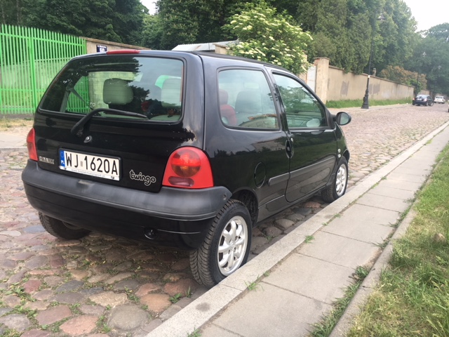 RENAULT TWINGO INITIALE szklany dach, klima, skóra