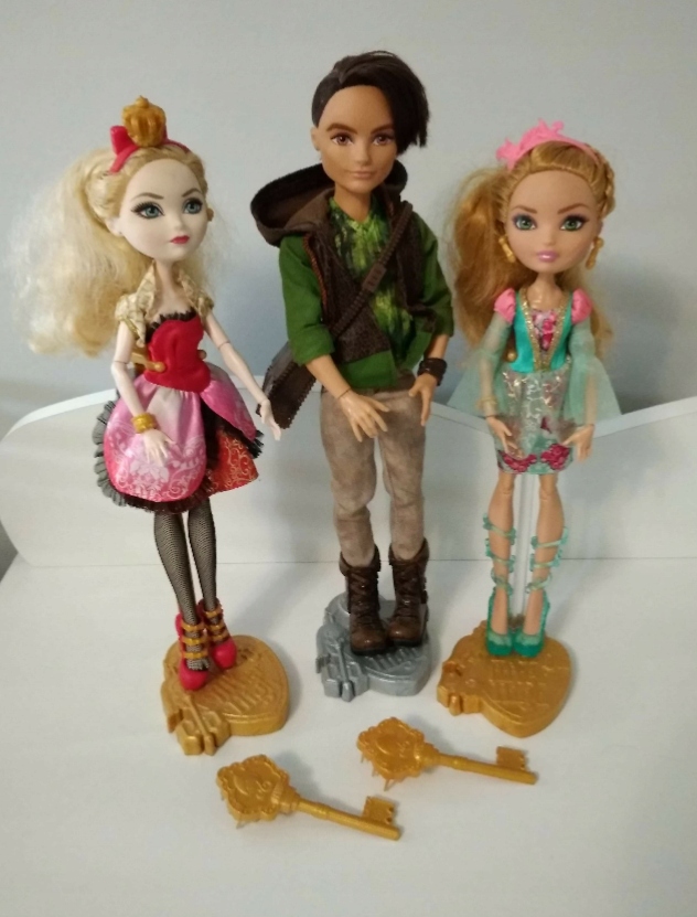 Ever After High Ashlynn Hunter i Apple White