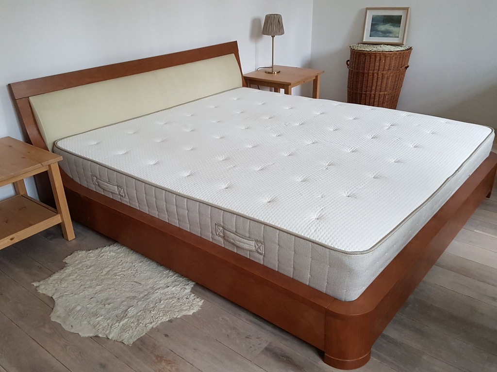 PAGED - Łóżko WOODWAYS SPA 180cmx200xm + materac