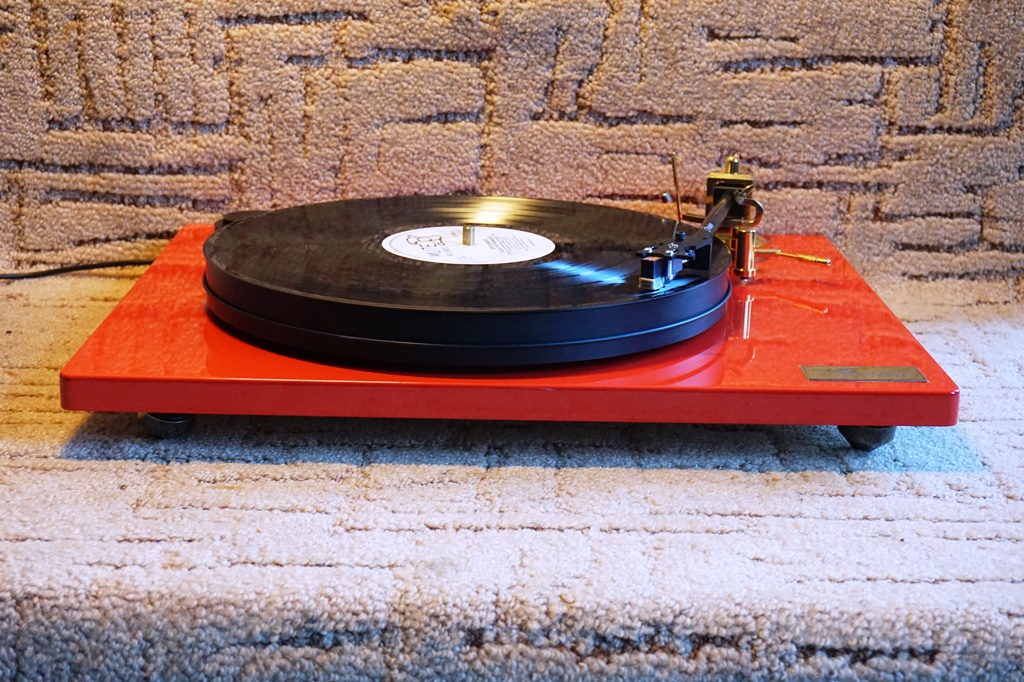 gramofon Fonica F-800
