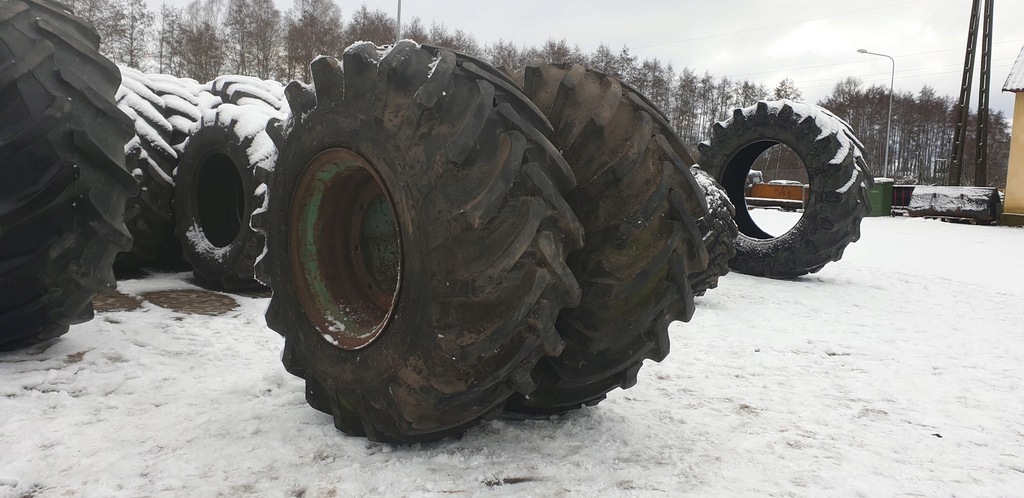 21,3-24 21,3r24 18,4-24 kirowiec k-700 KOŁA 70%