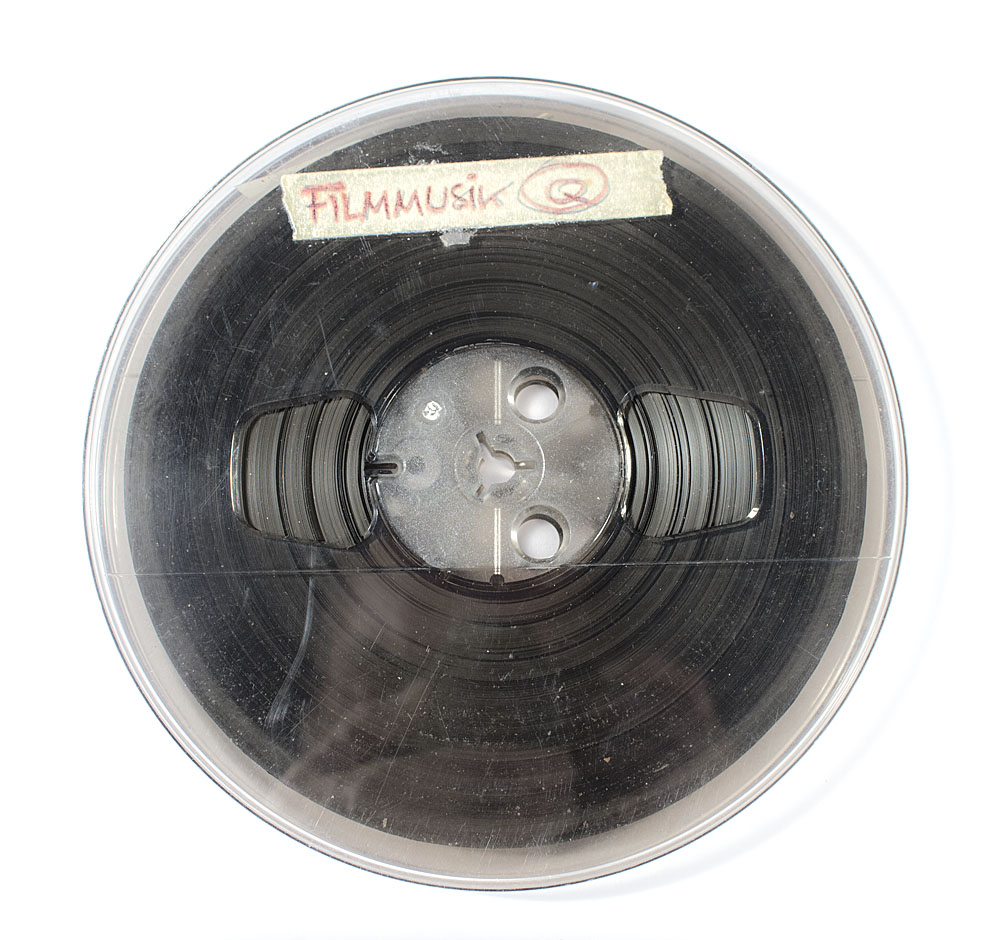 Taśma magnetofonowa (q) okolo 540m -17,8cm