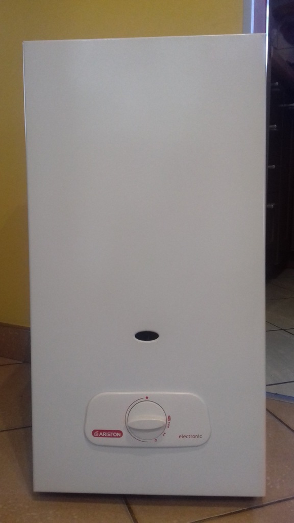 Piecyk gazowy przepływowy ARISTON B11BS - 7228202918 - oficjalne ...